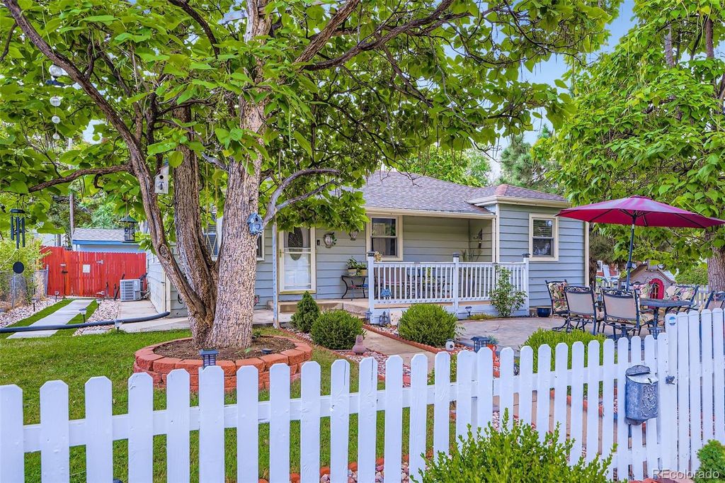 Photo of 8960 Vine Street, Thornton, CO 80229 (MLS # 1955078)