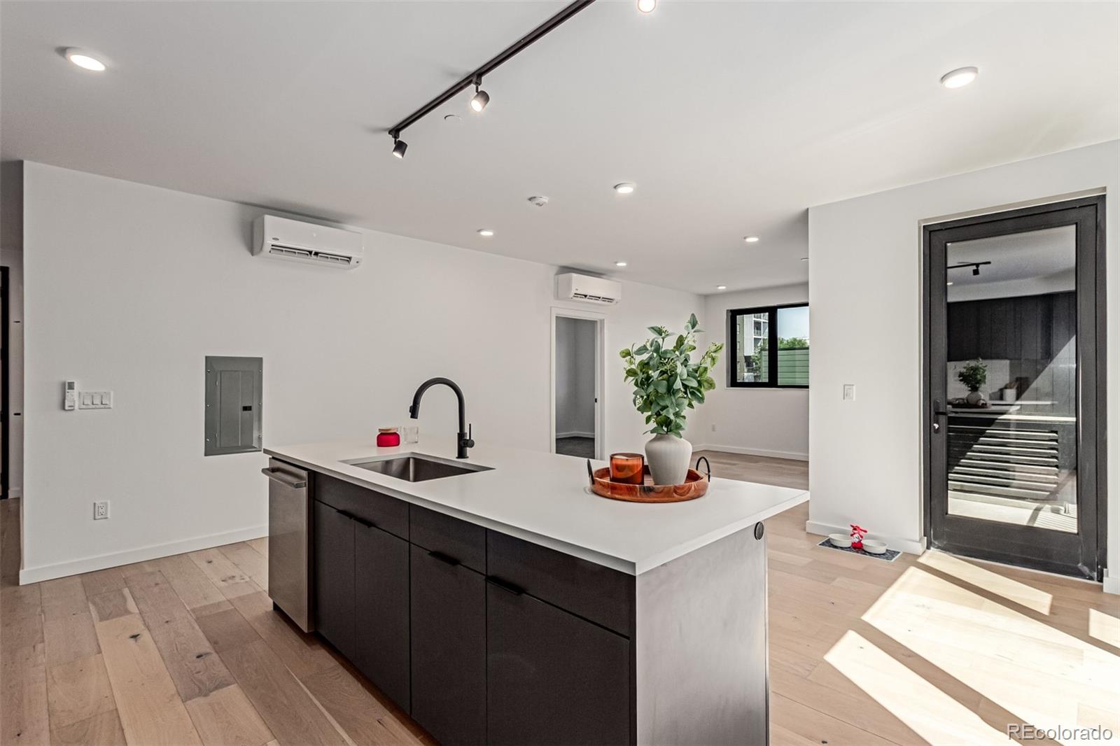 1601 Park Avenue 307