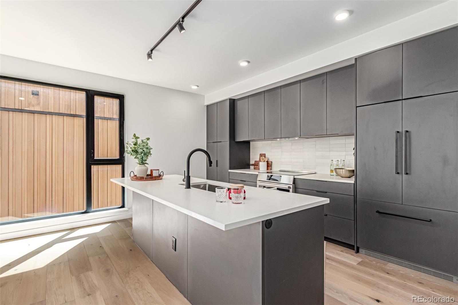 1601 Park Avenue 307