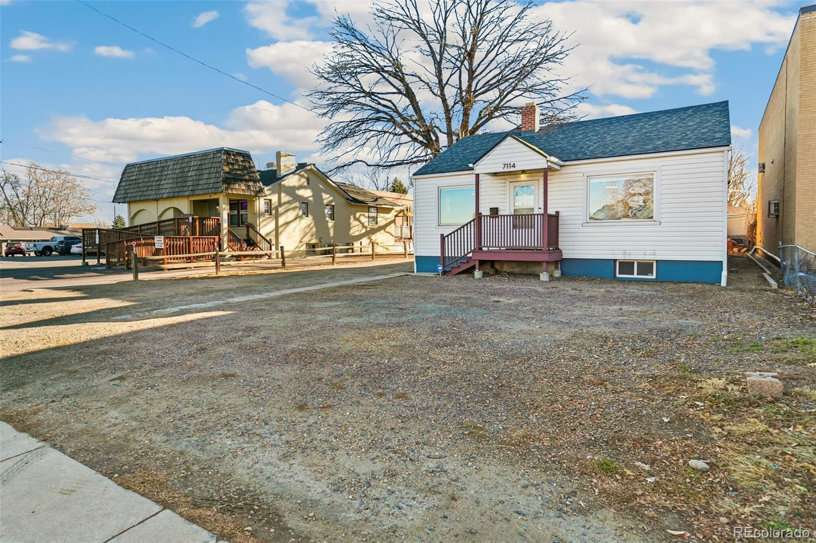 7114 W 44th Avenue