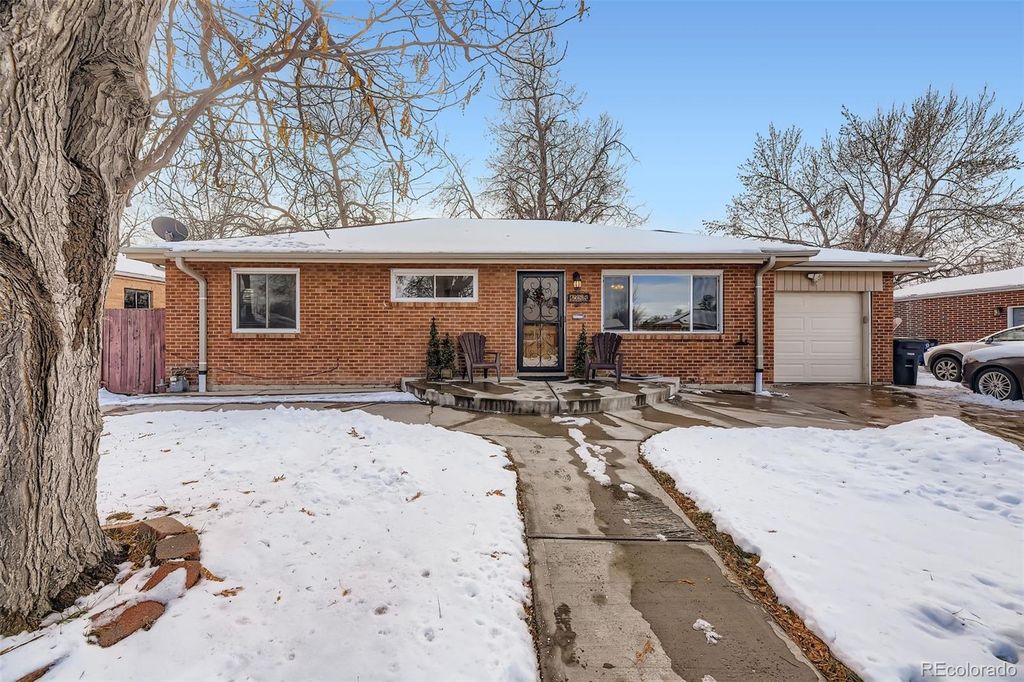 Photo of 1385 S Vrain Way, Denver, CO 80219 (MLS # 7502304)