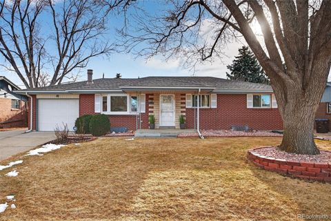 Photo of 8354 Eaton Way, Arvada, CO 80003 (MLS # 5551768)