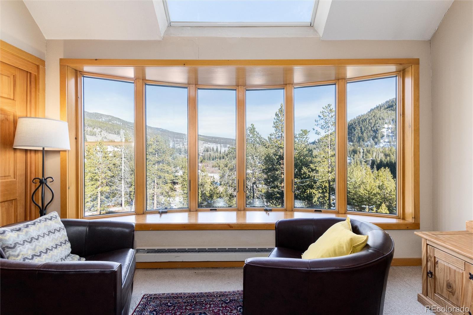 21680 US Highway 6 2058