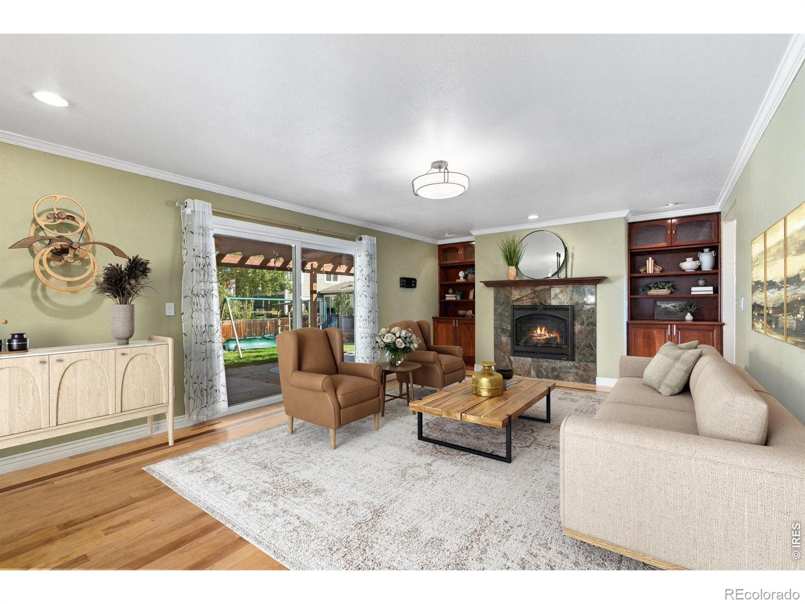 1024 Fox Hills Drive