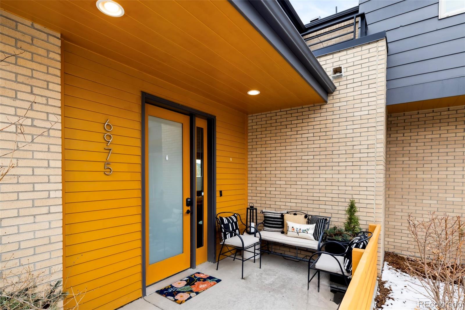 6975 E Irvington Place