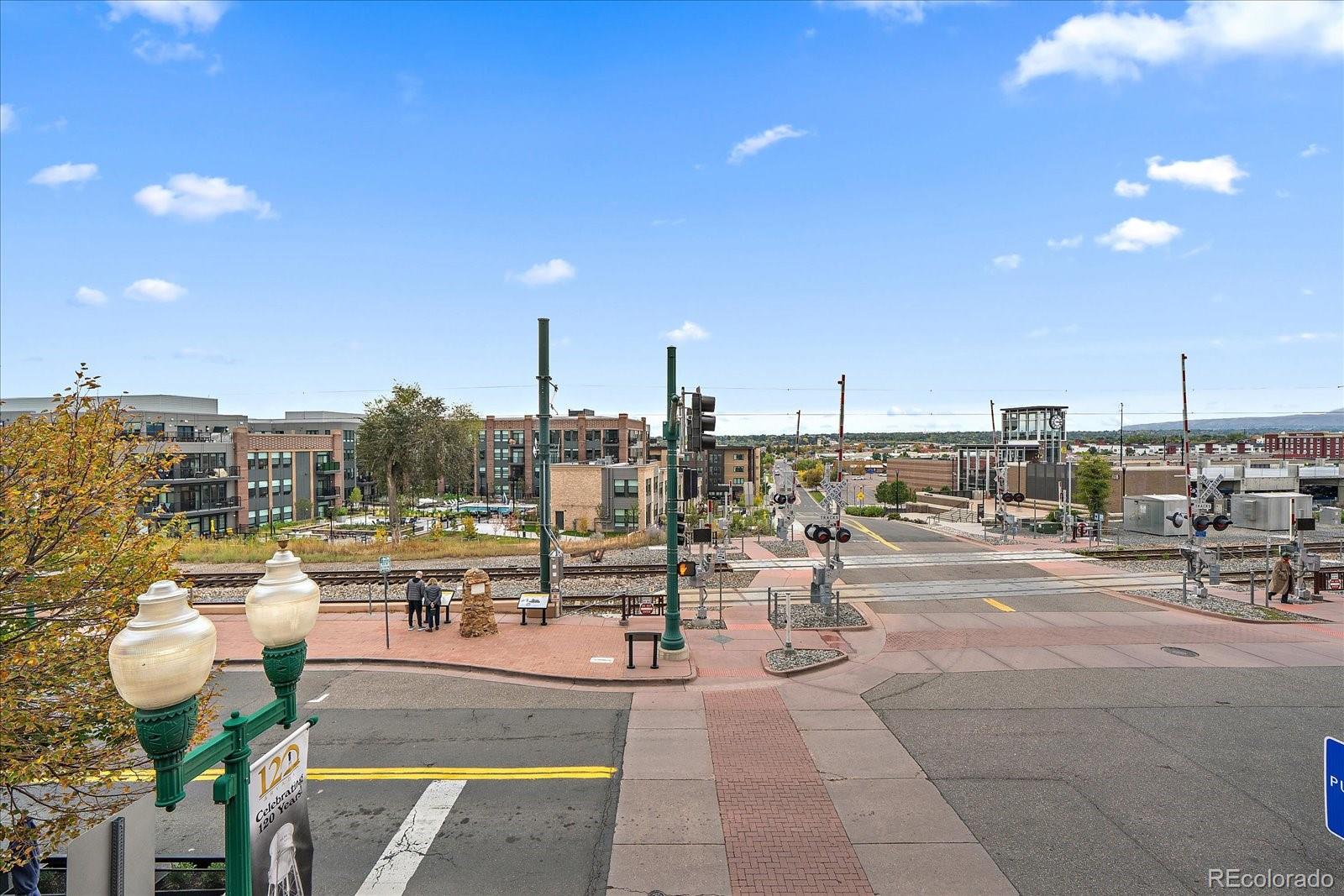 7357 W Grandview Avenue 202