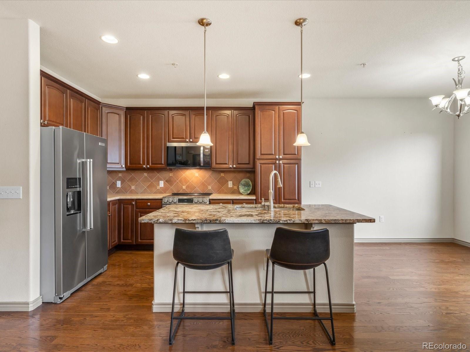 11923 W Long Circle 103