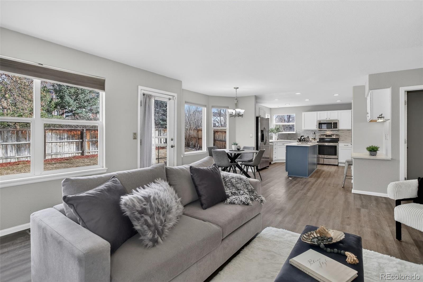 15432 Greenstone Circle