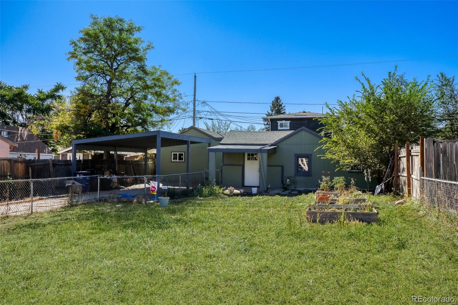3464 W Alaska Place