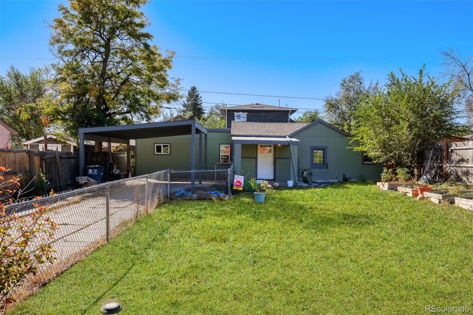 3464 W Alaska Place