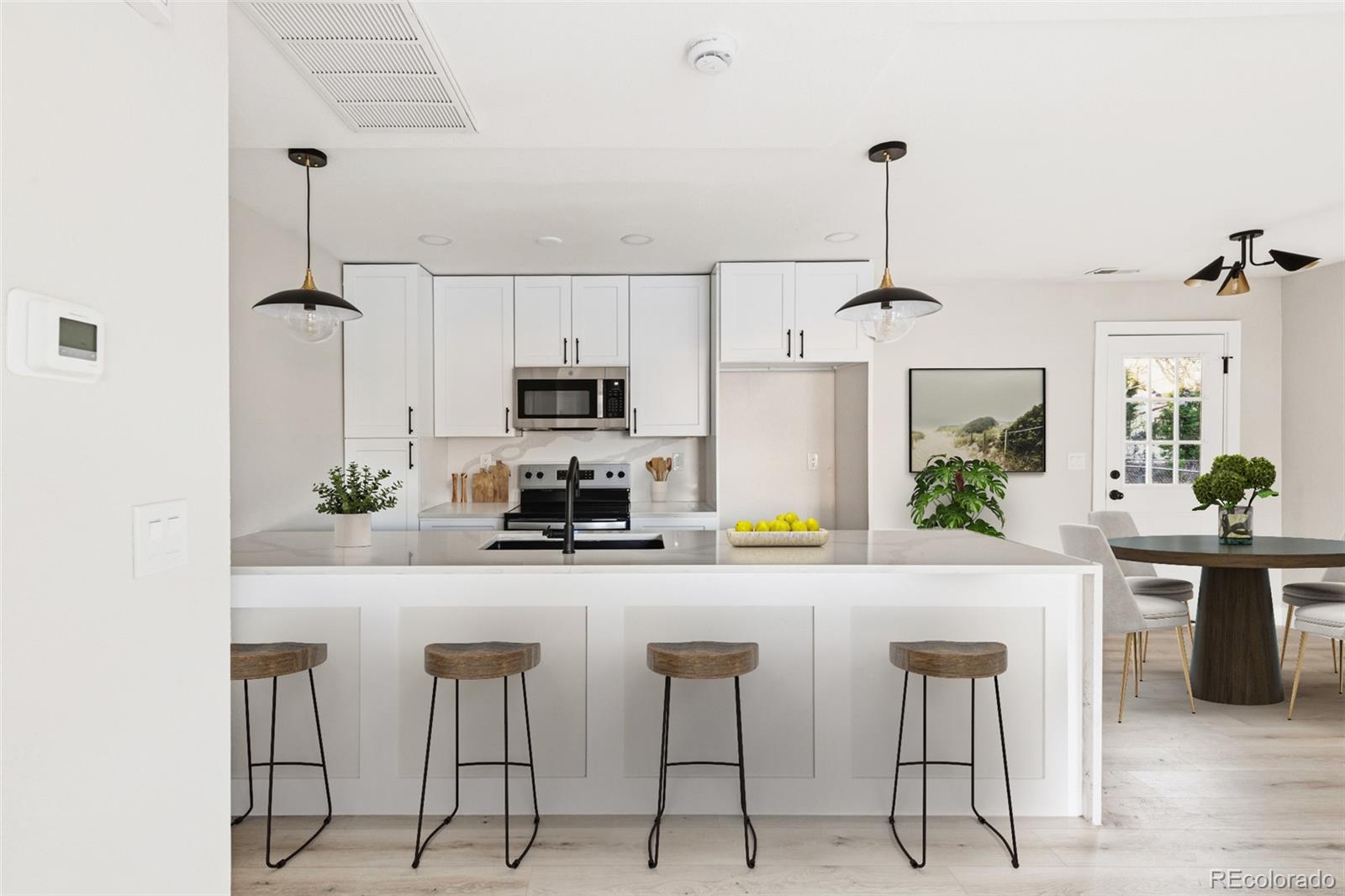 3051 S Fairfax Street