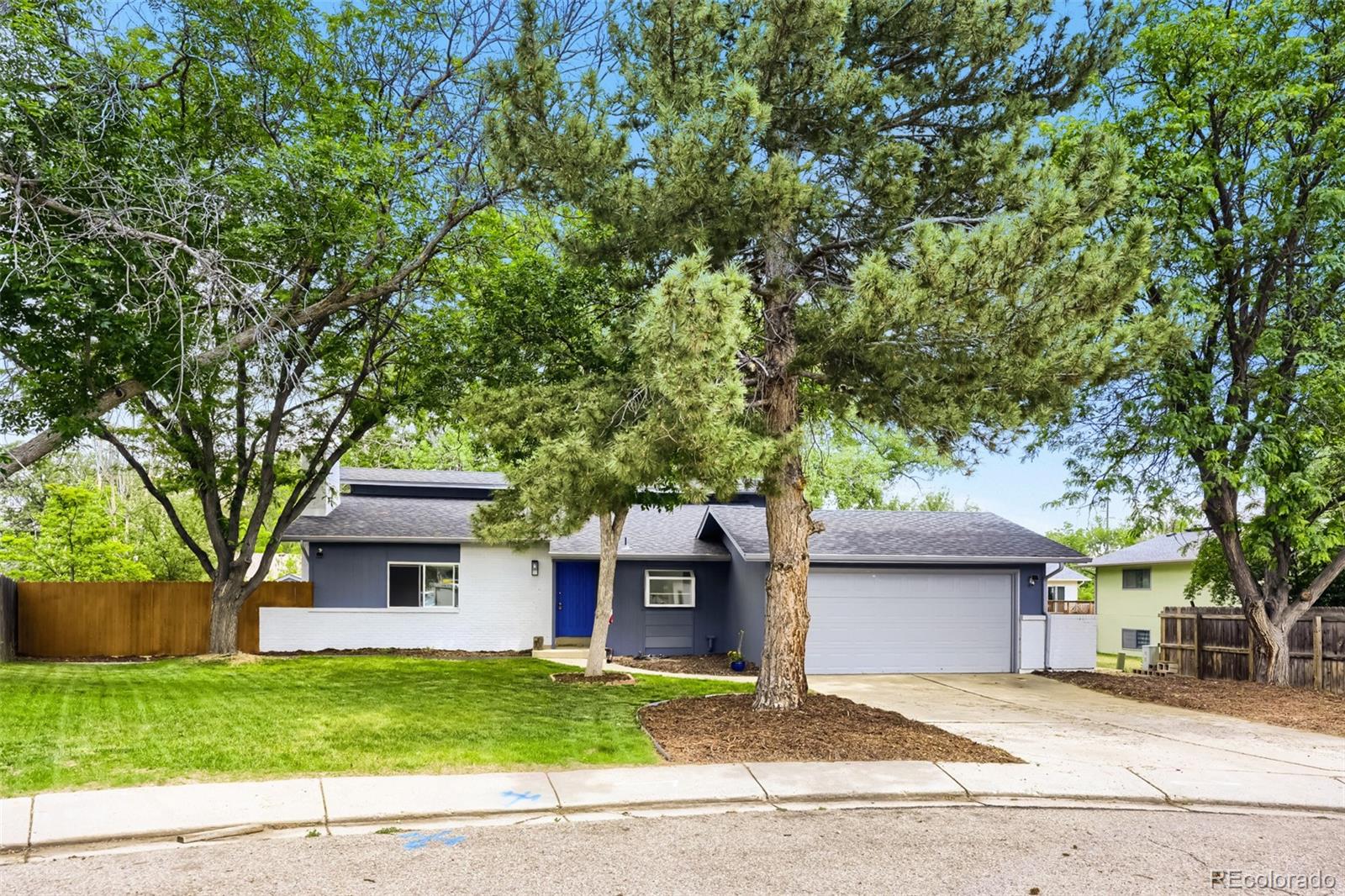 810 Argos Circle