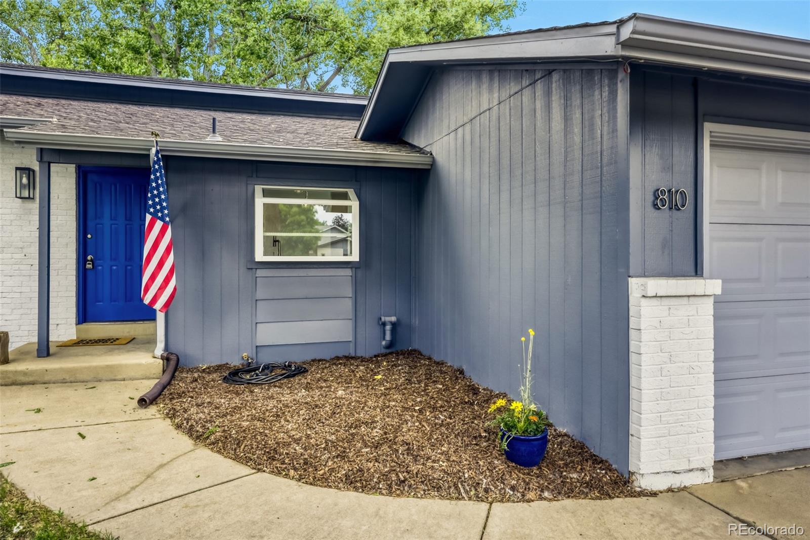 810 Argos Circle