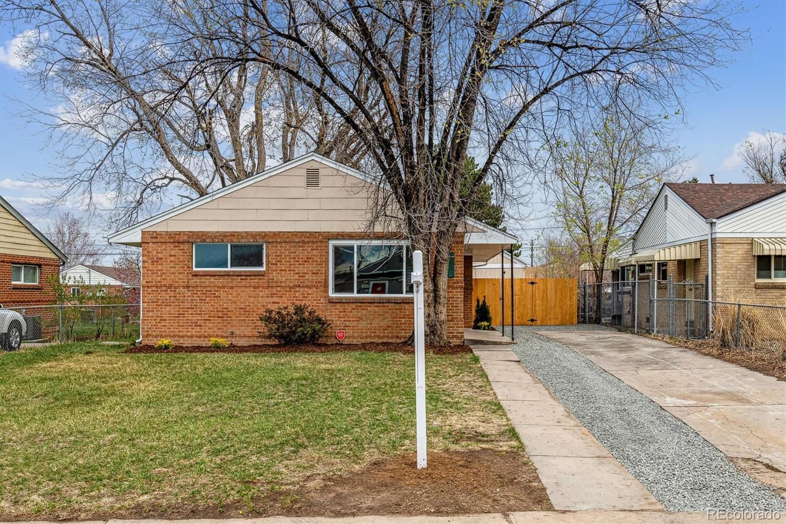 3550 Fairfax Street, Denver, CO, 80207 1 3550 Fairfax Street