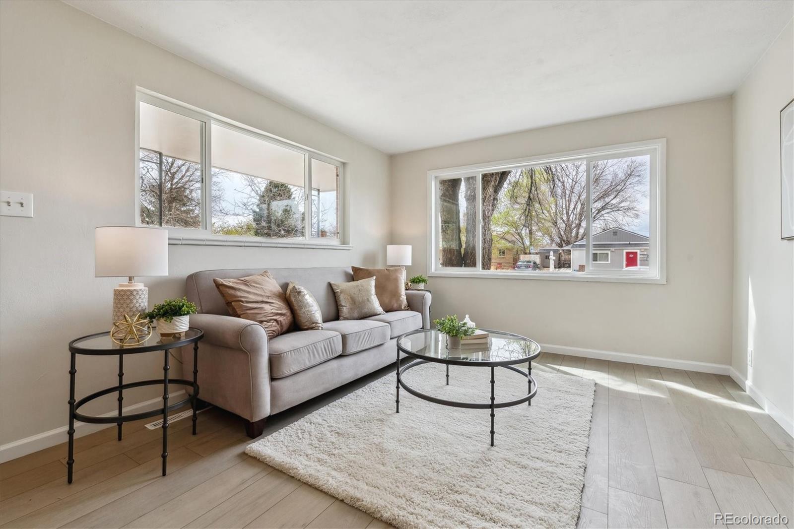3550 Fairfax Street, Denver, CO, 80207 4 3550 Fairfax Street