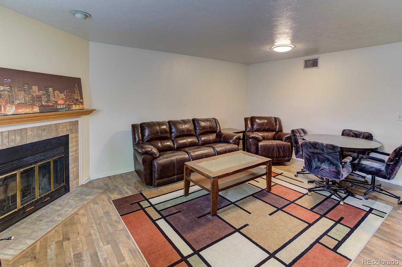 221 S Garfield Street 113