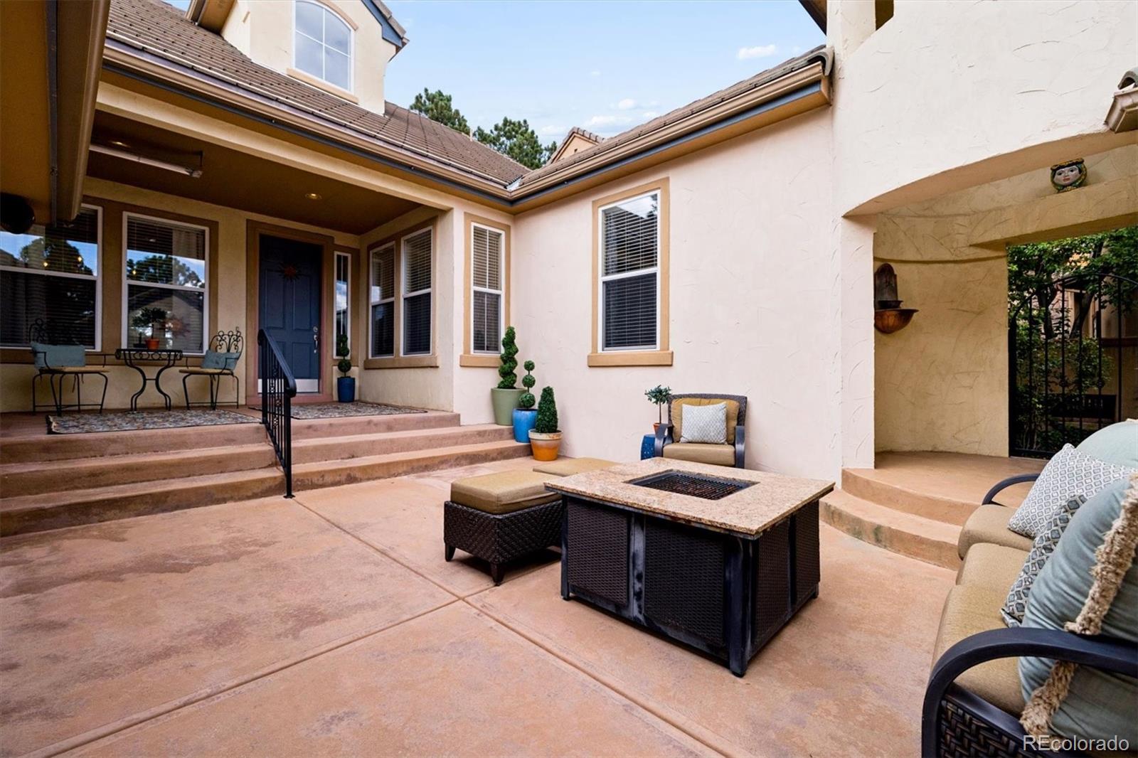 5013 Vermillion Court