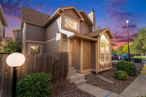 Photo of 1872 S Quintero Way, Aurora, CO 80017 (MLS # 2350513)