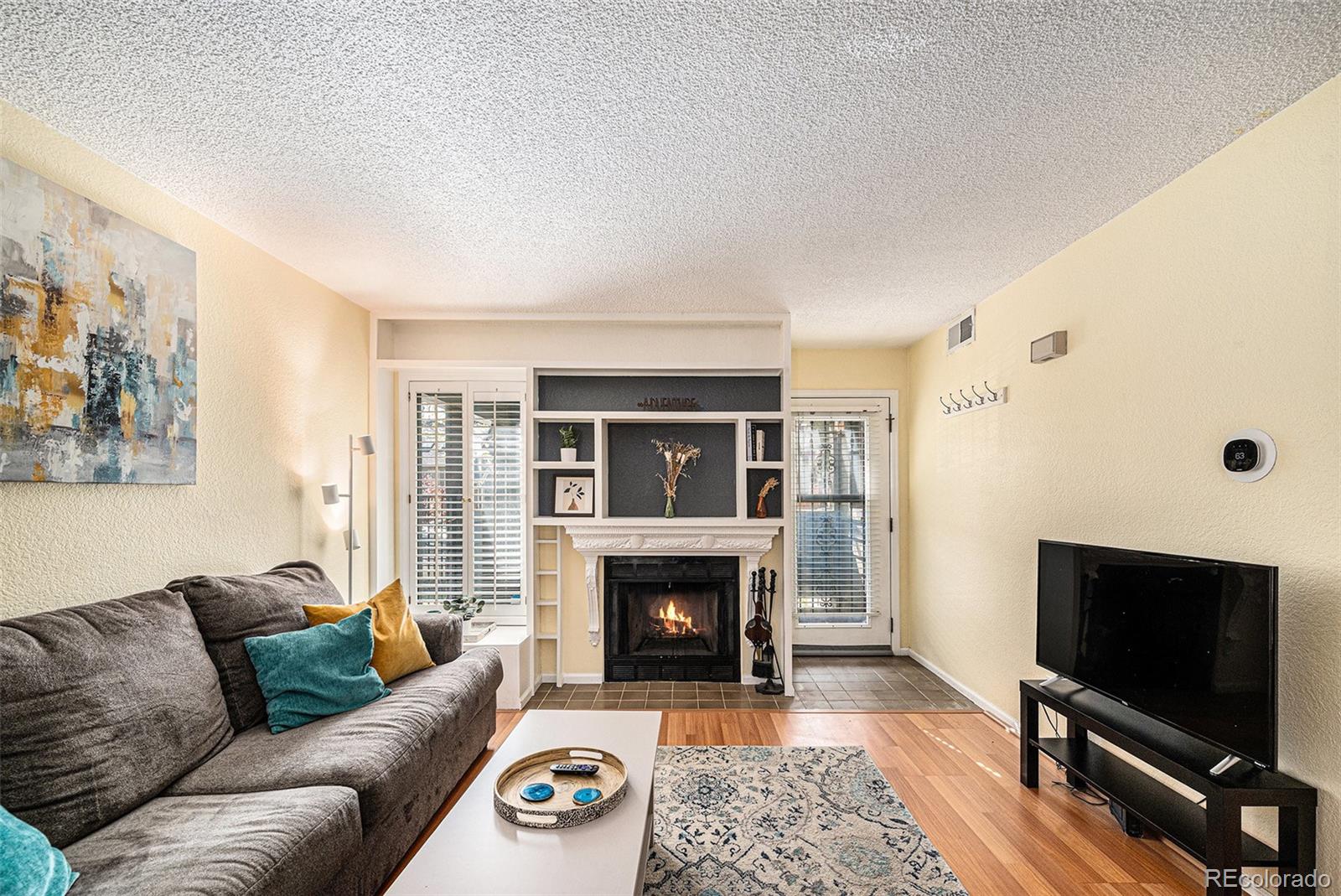 2 Acoma Street 11