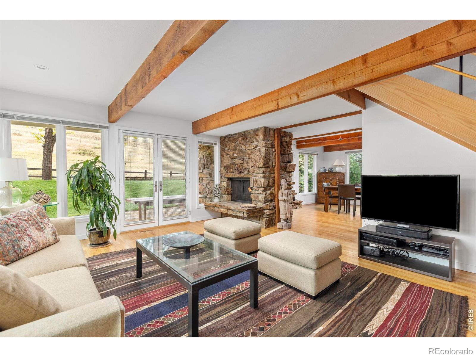 303 Hollyberry Lane