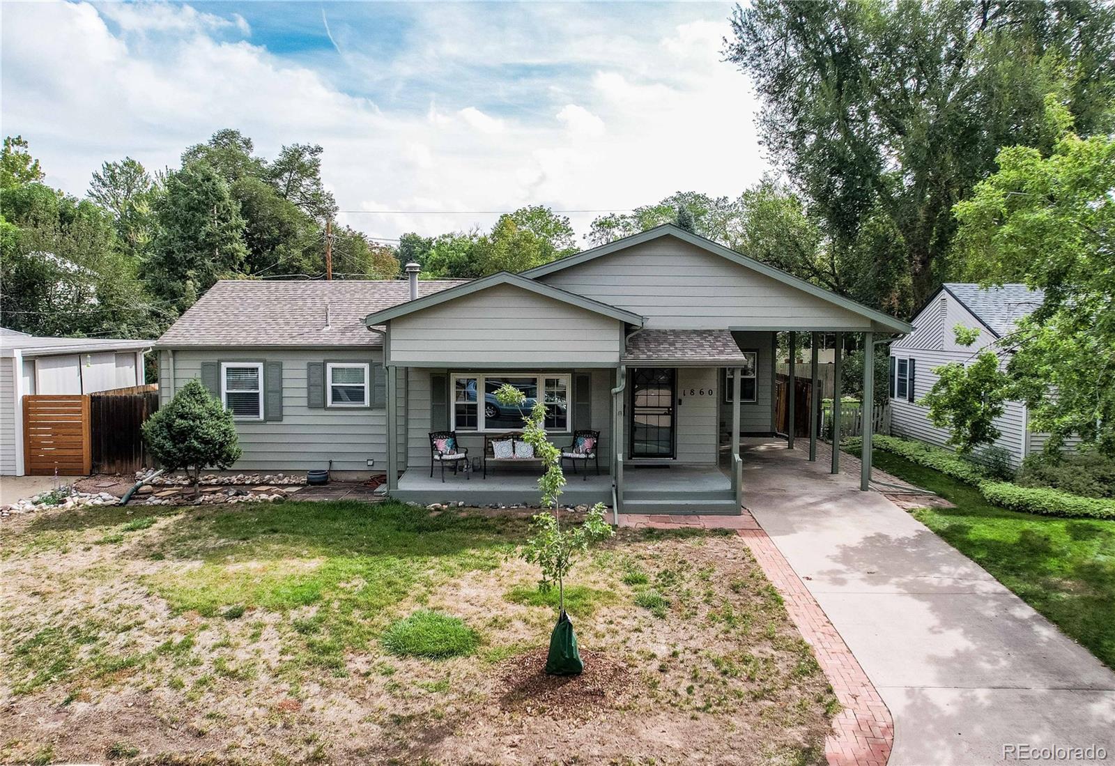 1860 S Fairfax Street
