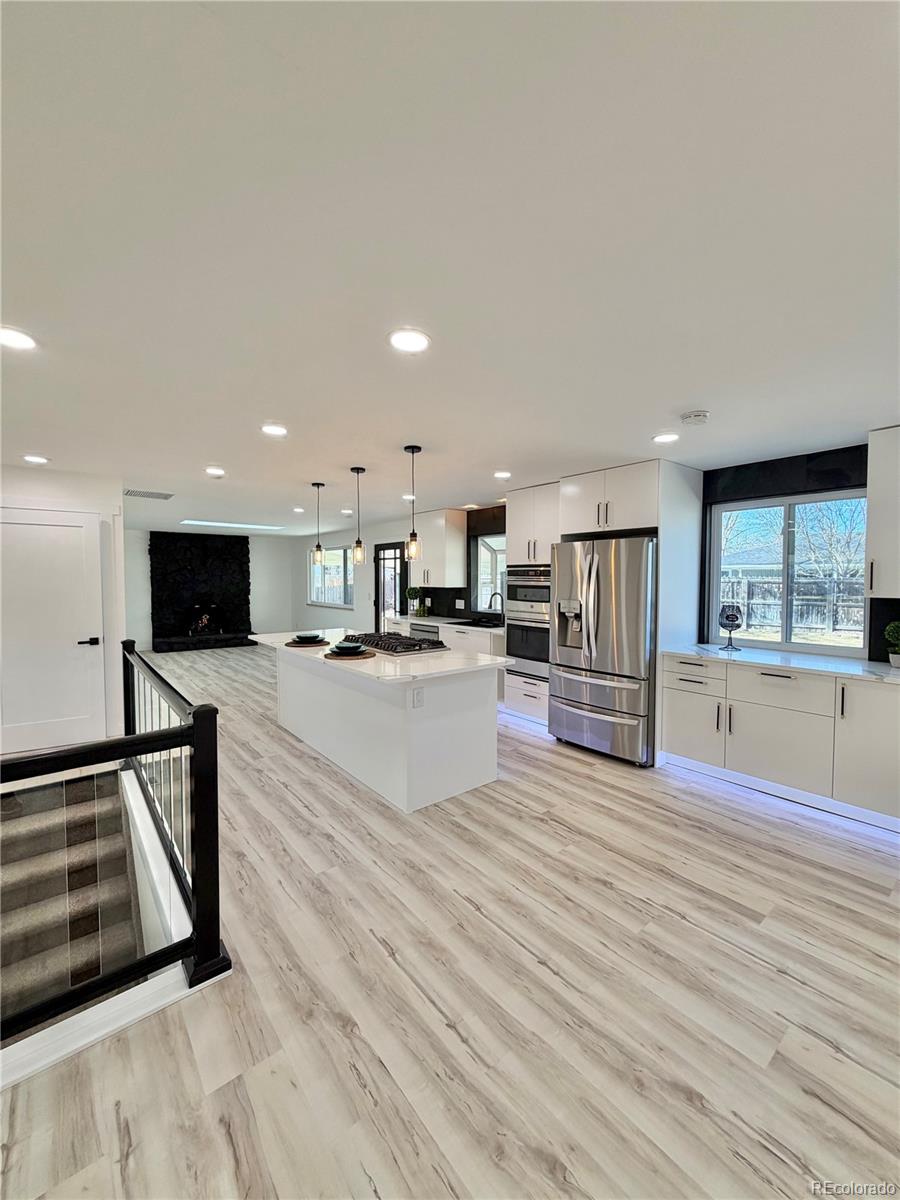 7049 Van Gordon Court