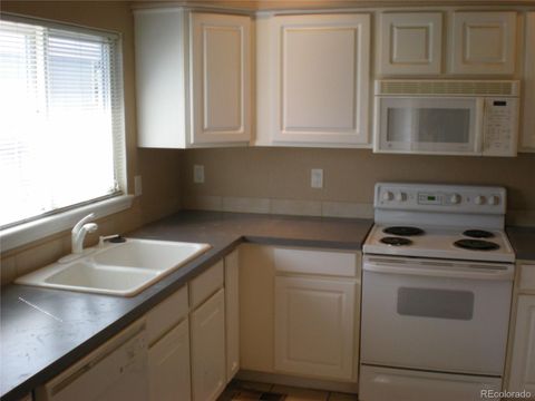 1730 S Helena Street Aurora CO 80017