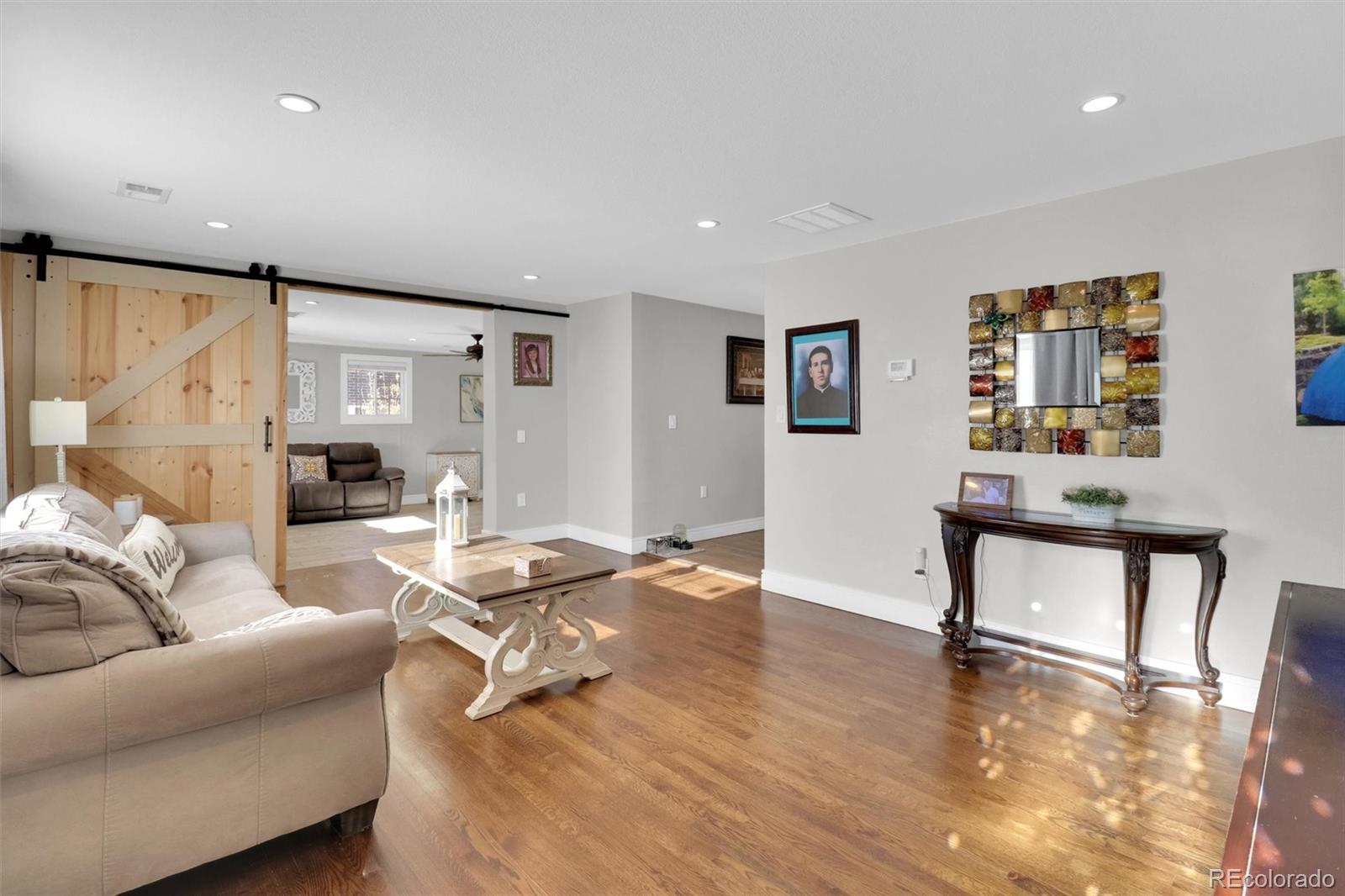 1181 El Paso Boulevard