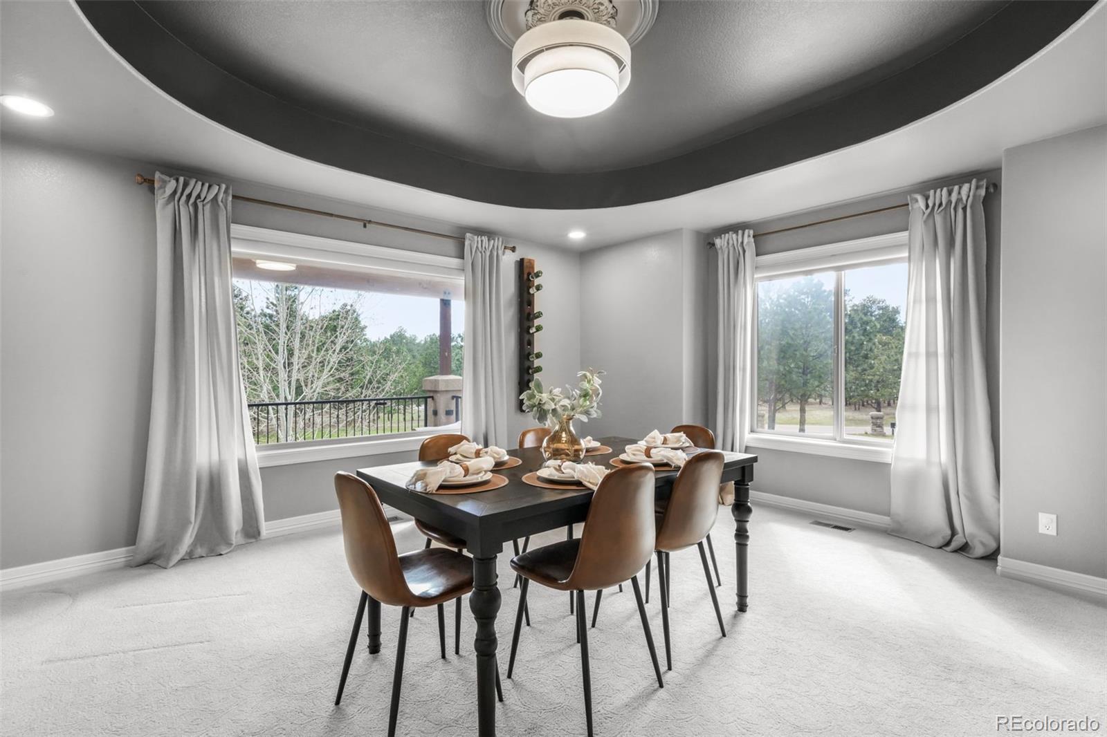 450 E Stirrup Trail