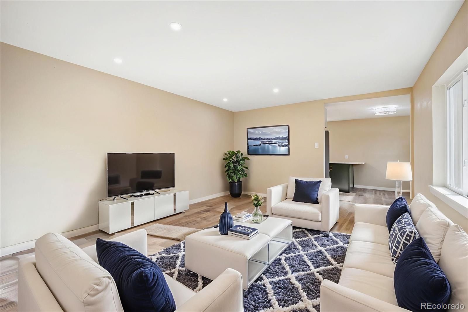 1721 Eppinger Boulevard