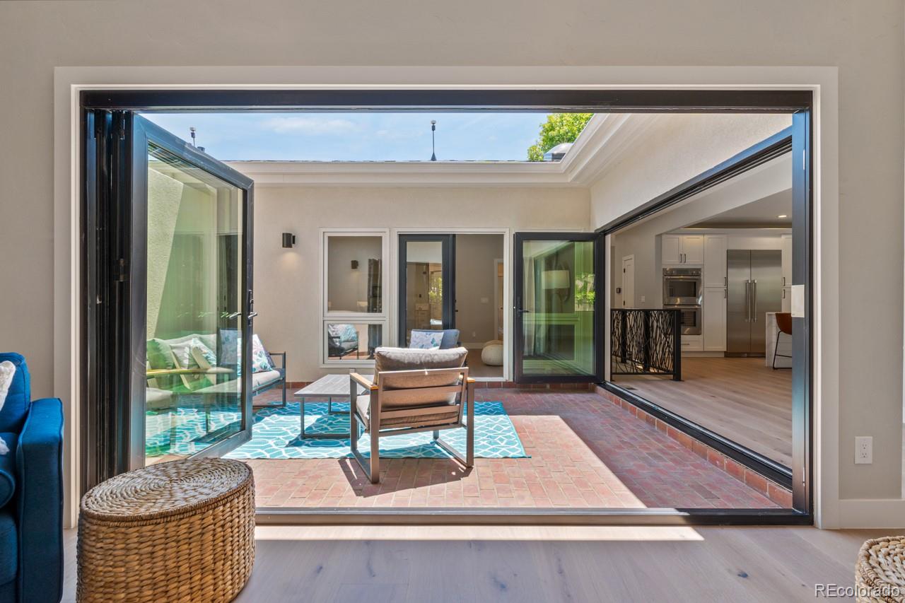 2552 E Alameda Avenue 92