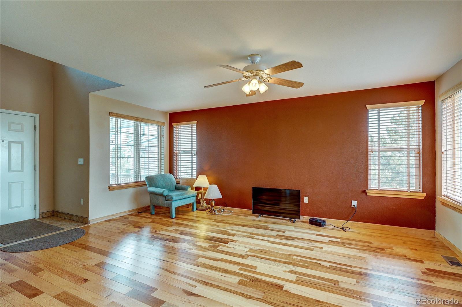 1270 Hoffman Drive