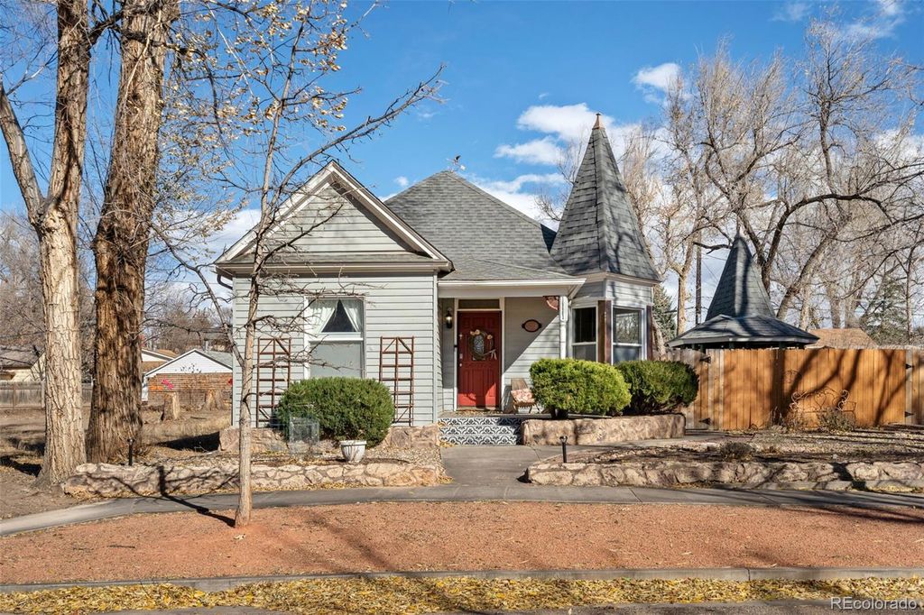 Photo of 3018 W Kiowa Street, Colorado Springs, CO 80904 (MLS # 9236259)