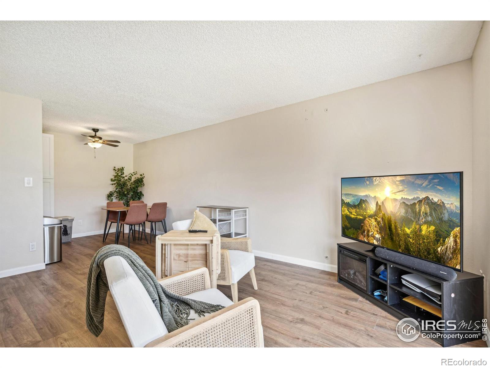 10211 Ura Lane 104