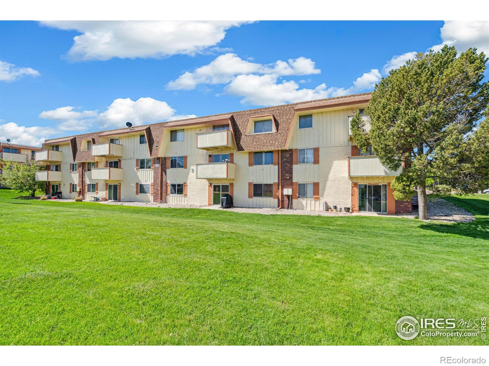 10211 Ura Lane 104