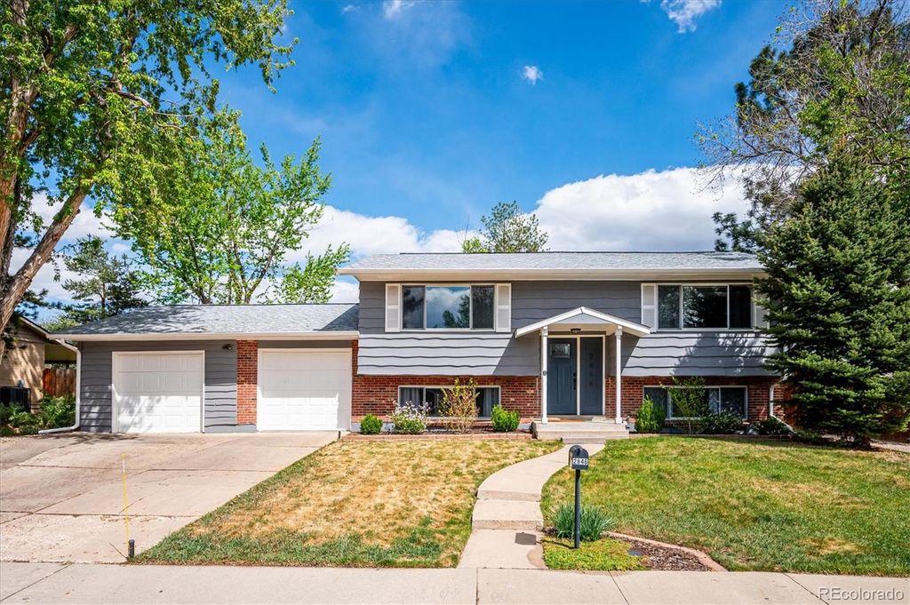 Photo of 2846 S Quay Way, Denver, CO 80227 (MLS # 7228661)