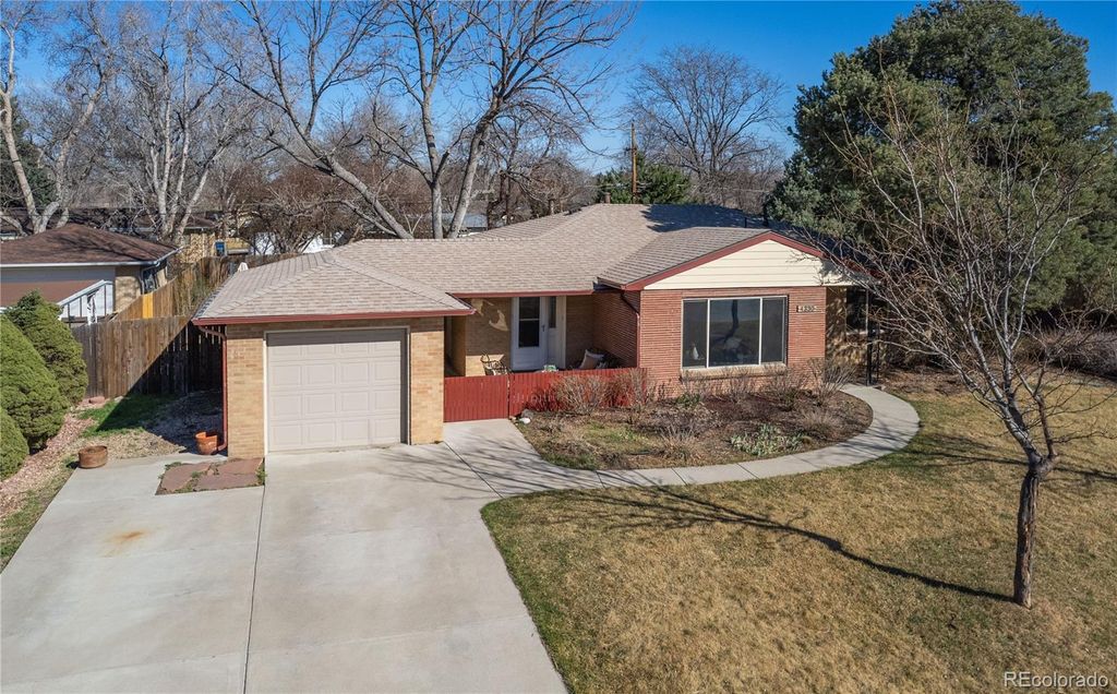 Photo of 4330 Upham Street, Wheat Ridge, CO 80033 (MLS # 5545840)