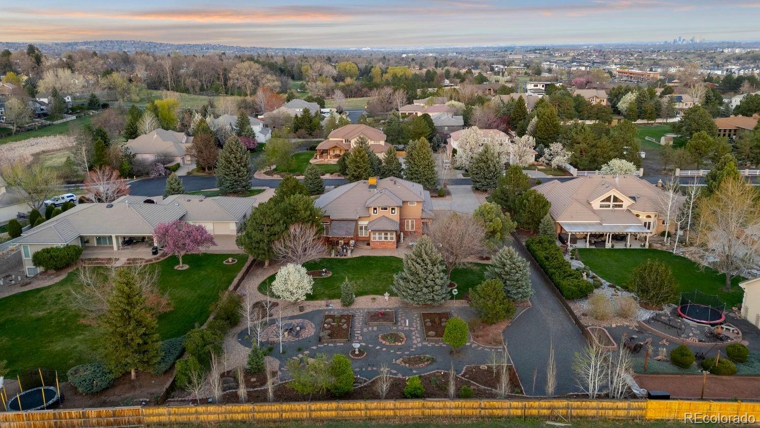 5925 Zinnia Court