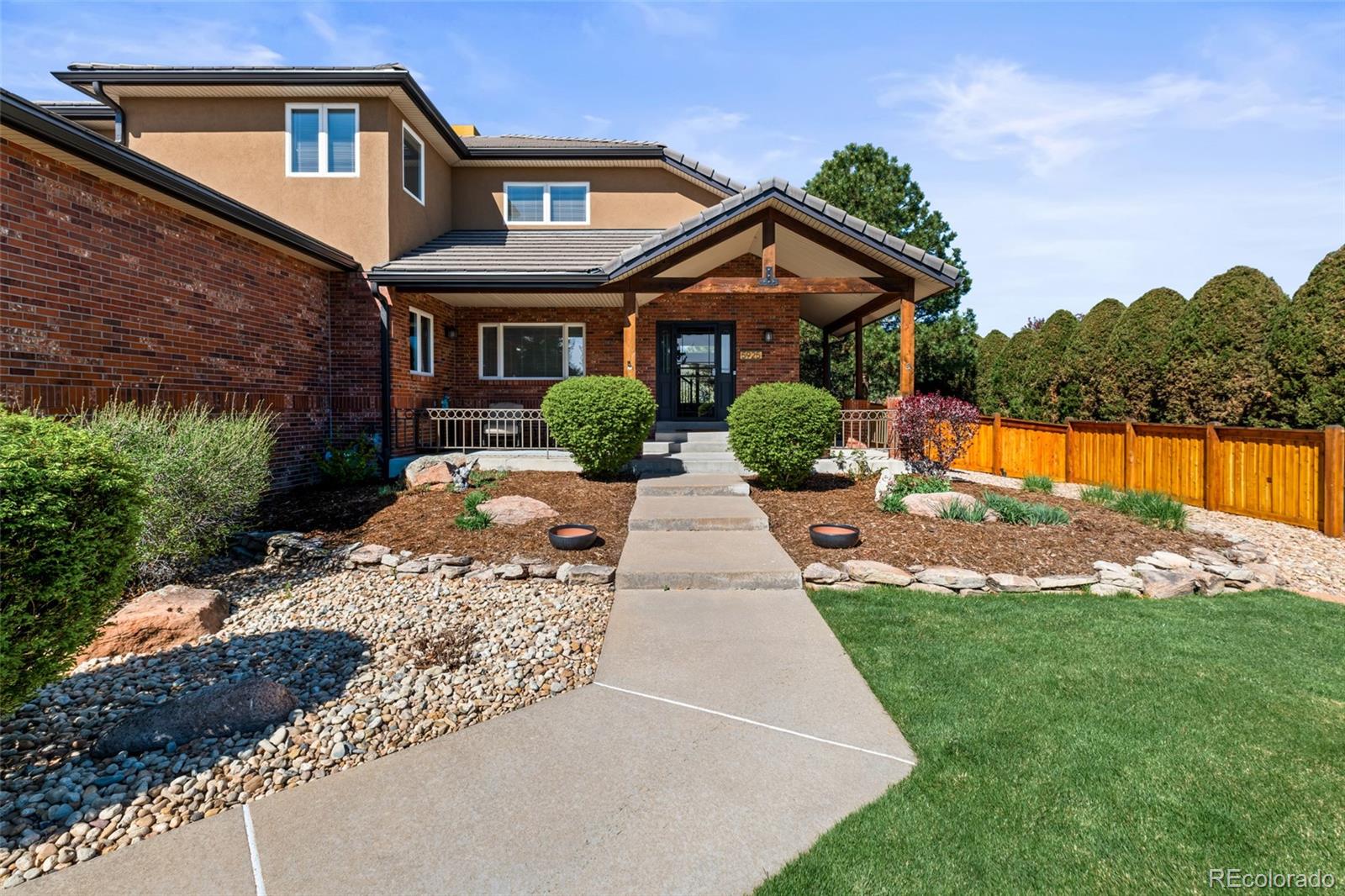 5925 Zinnia Court