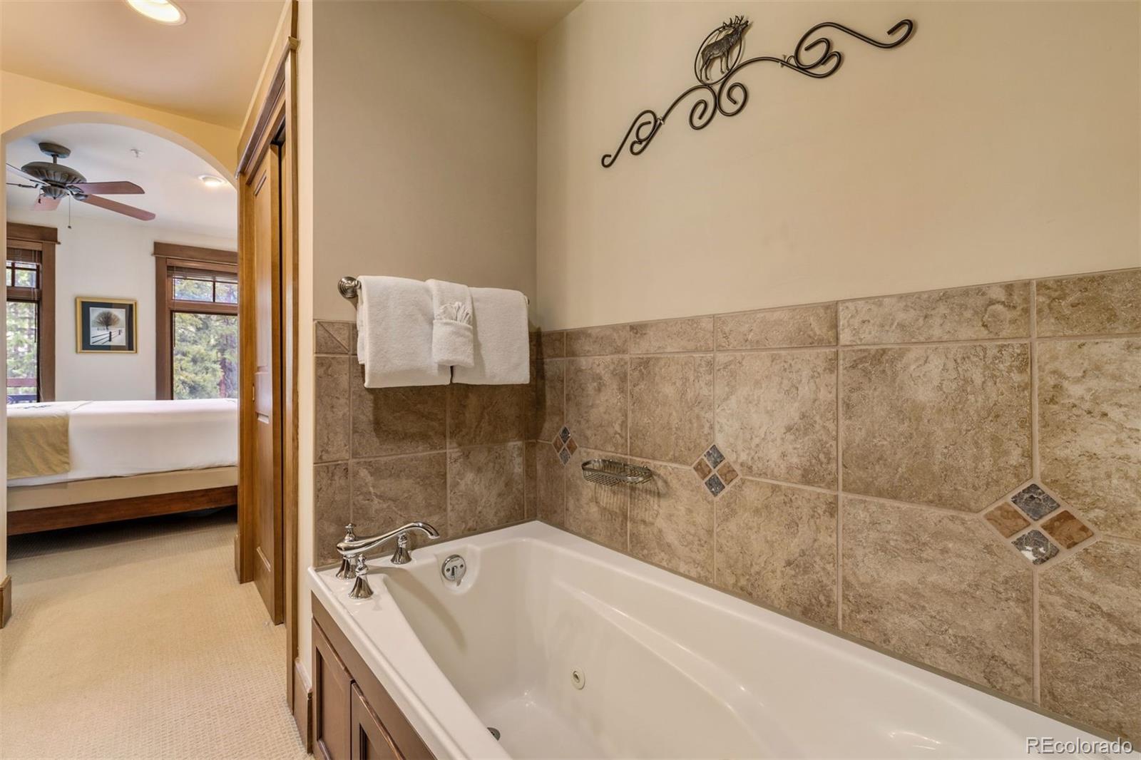 280 Trailhead Drive 3007