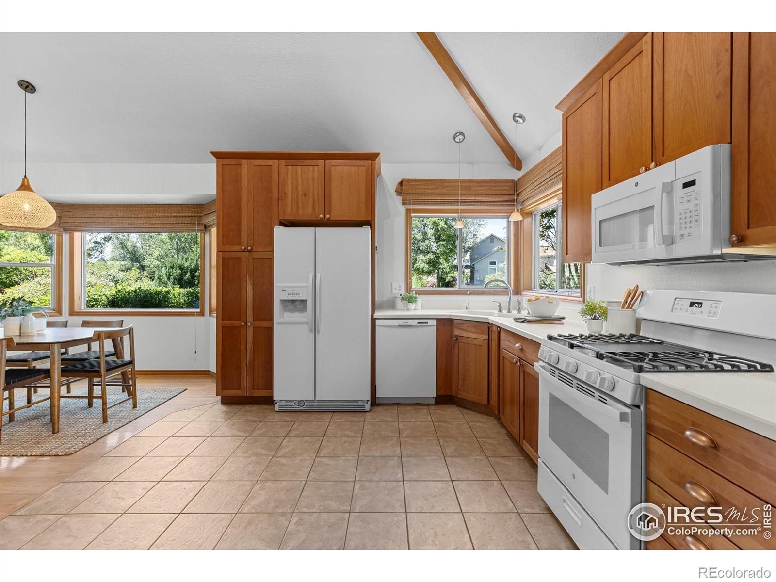 5562 High Country Court