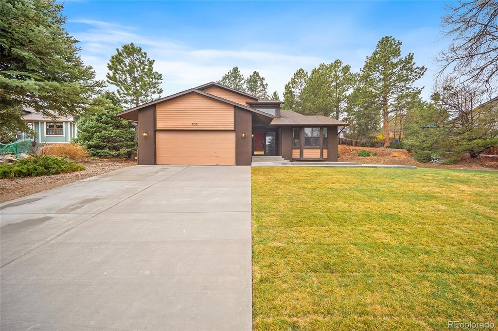 Photo of 935 War Eagle Drive, Colorado Springs, CO 80919 (MLS # 7775894)