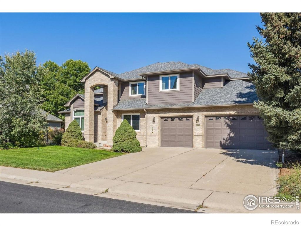 Photo of 13971 Telluride Drive, Broomfield, CO 80020 (MLS # IR1043742)