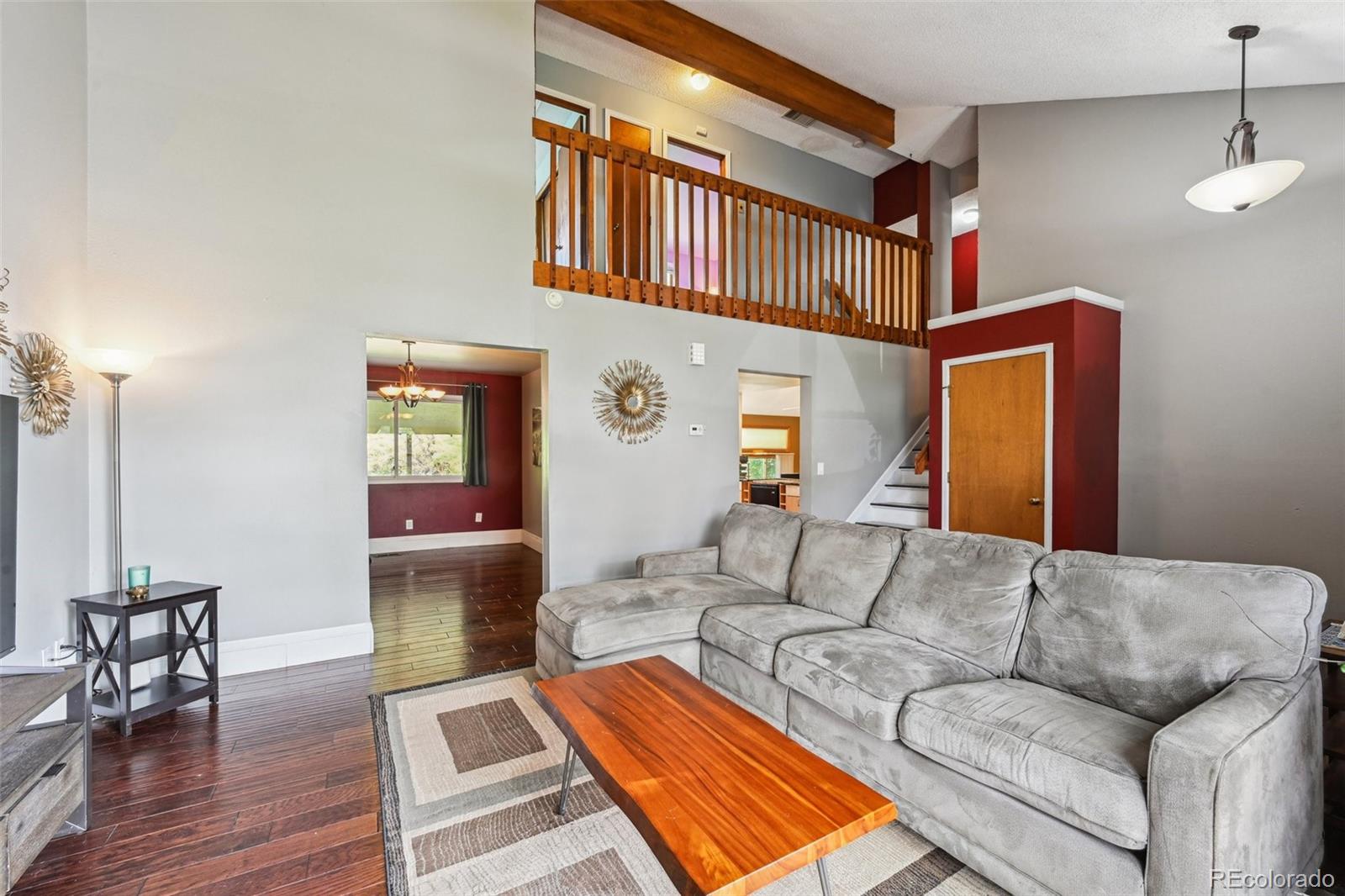 10525 Hobbit Lane