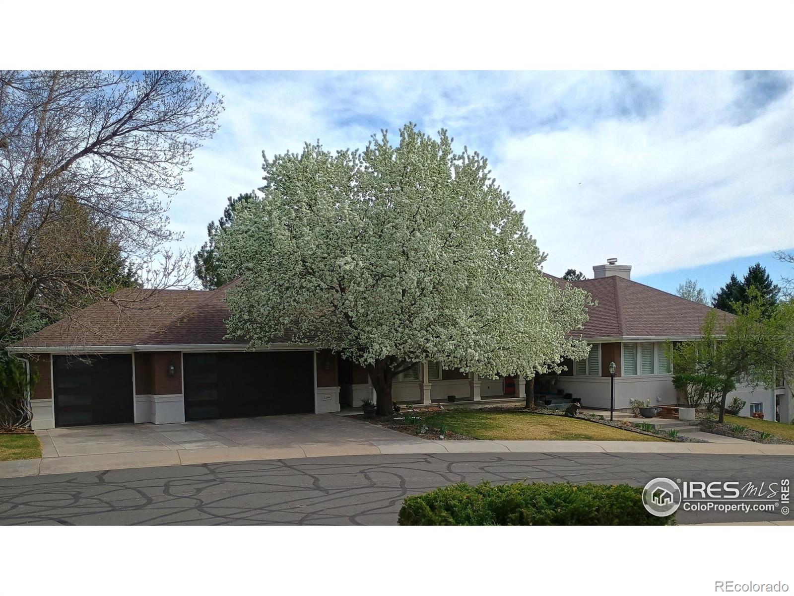 5200 Castle Ridge Place