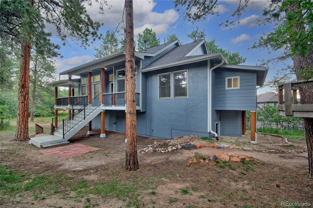 Photo of 4036 Kalamath Drive, Larkspur, CO 80118 (MLS # 8042483)