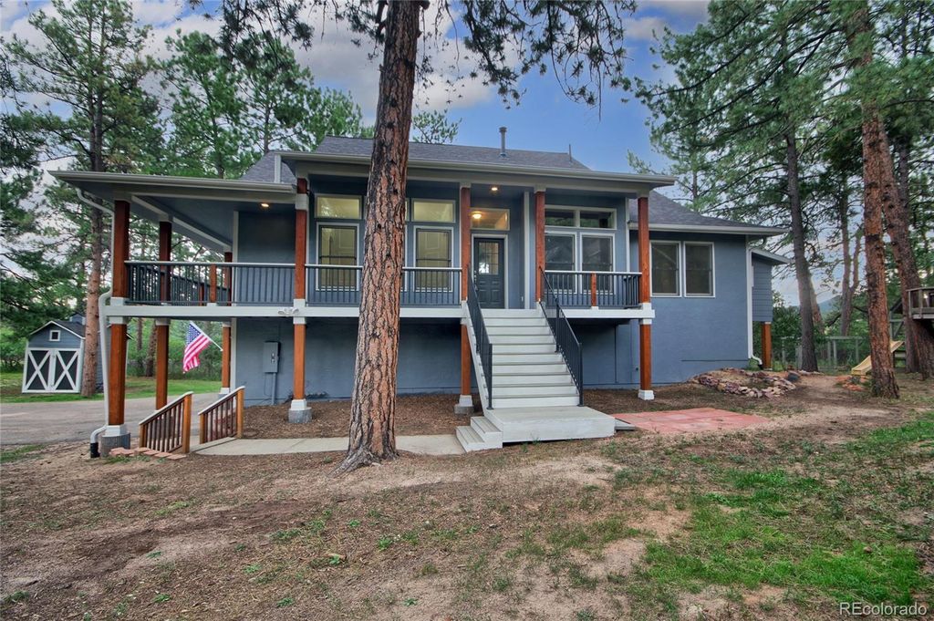 Photo of 4036 Kalamath Drive, Larkspur, CO 80118 (MLS # 8042483)