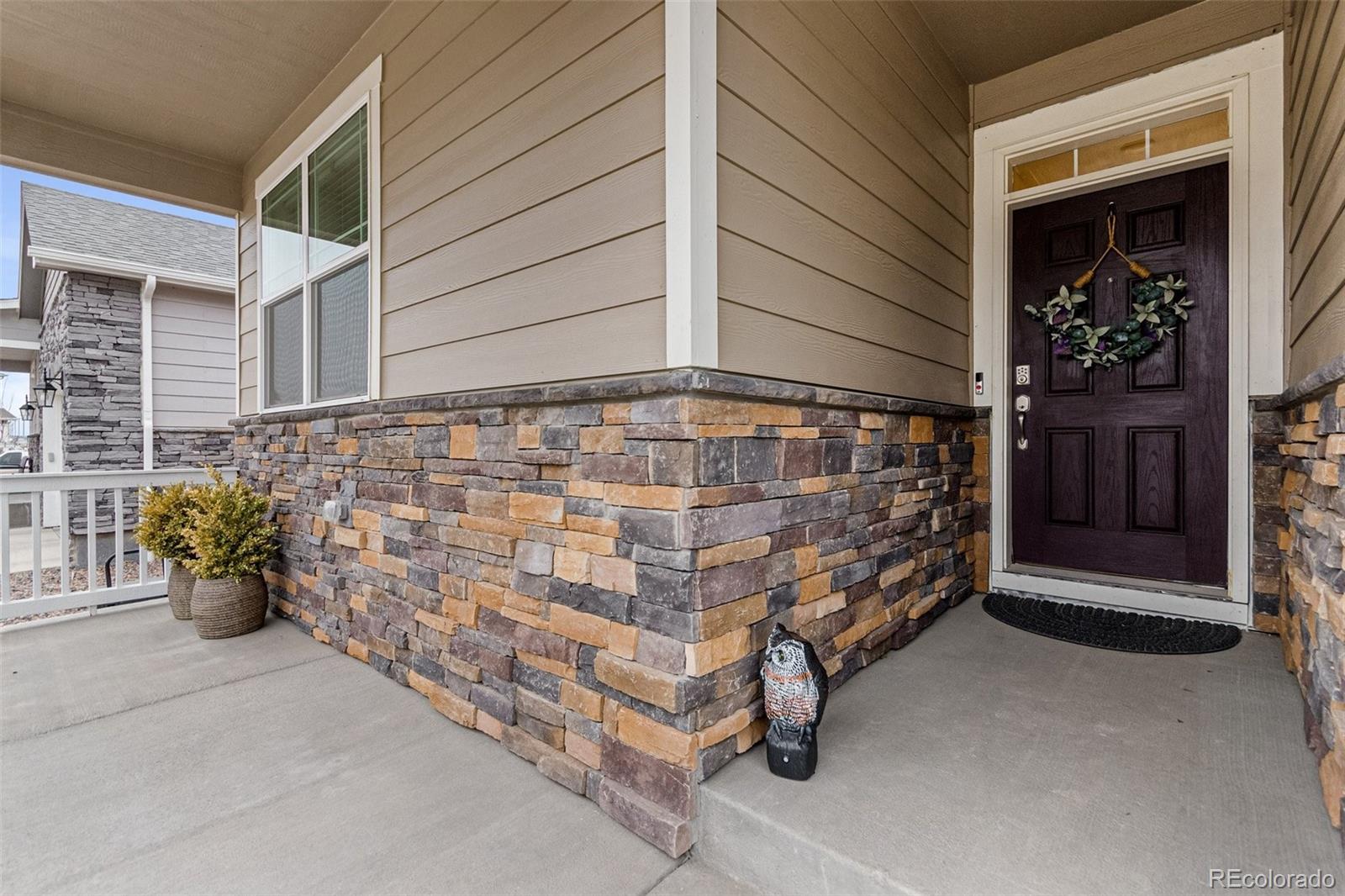 6037 N Halifax Court