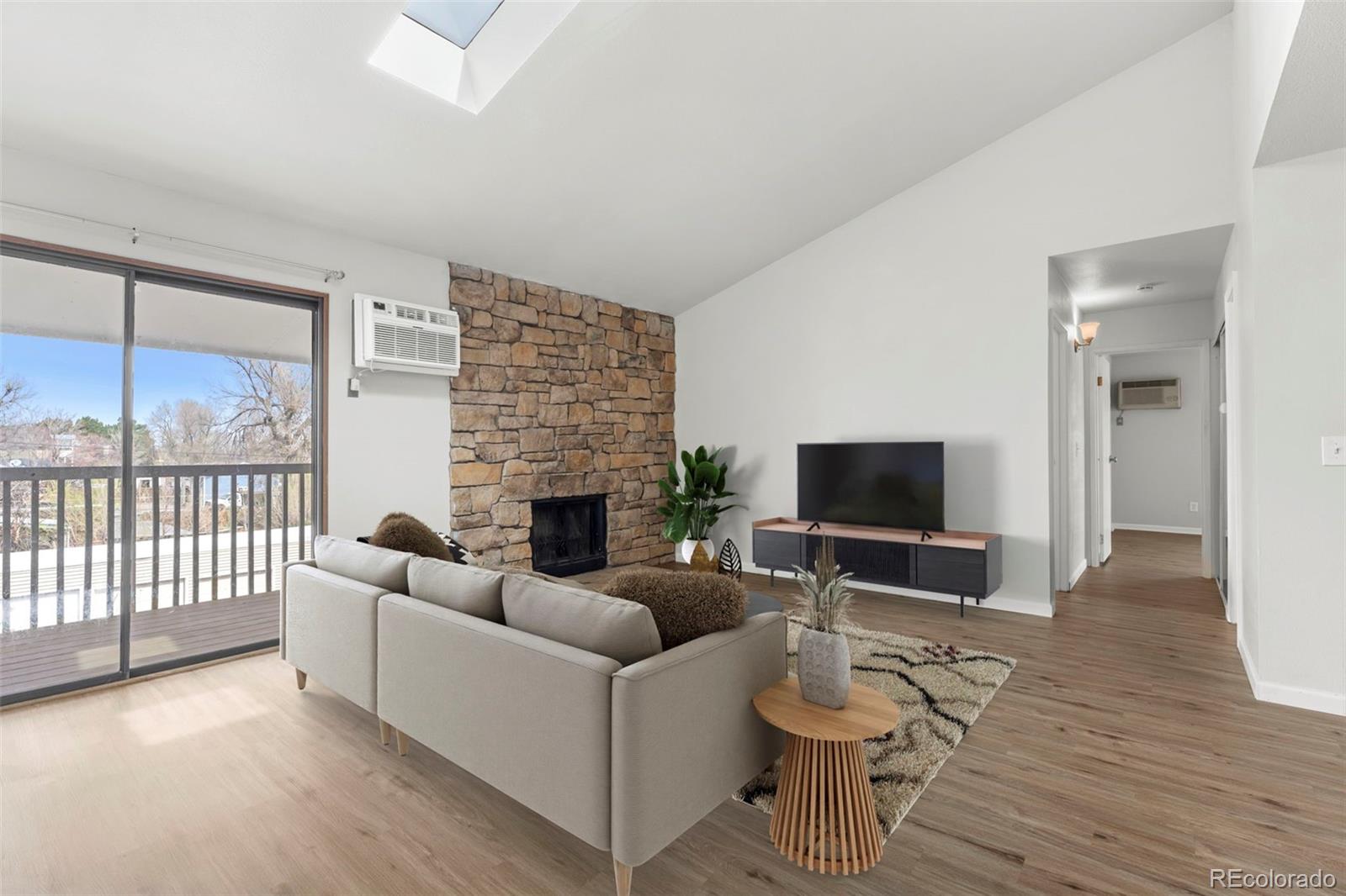381 S Ames Street F305