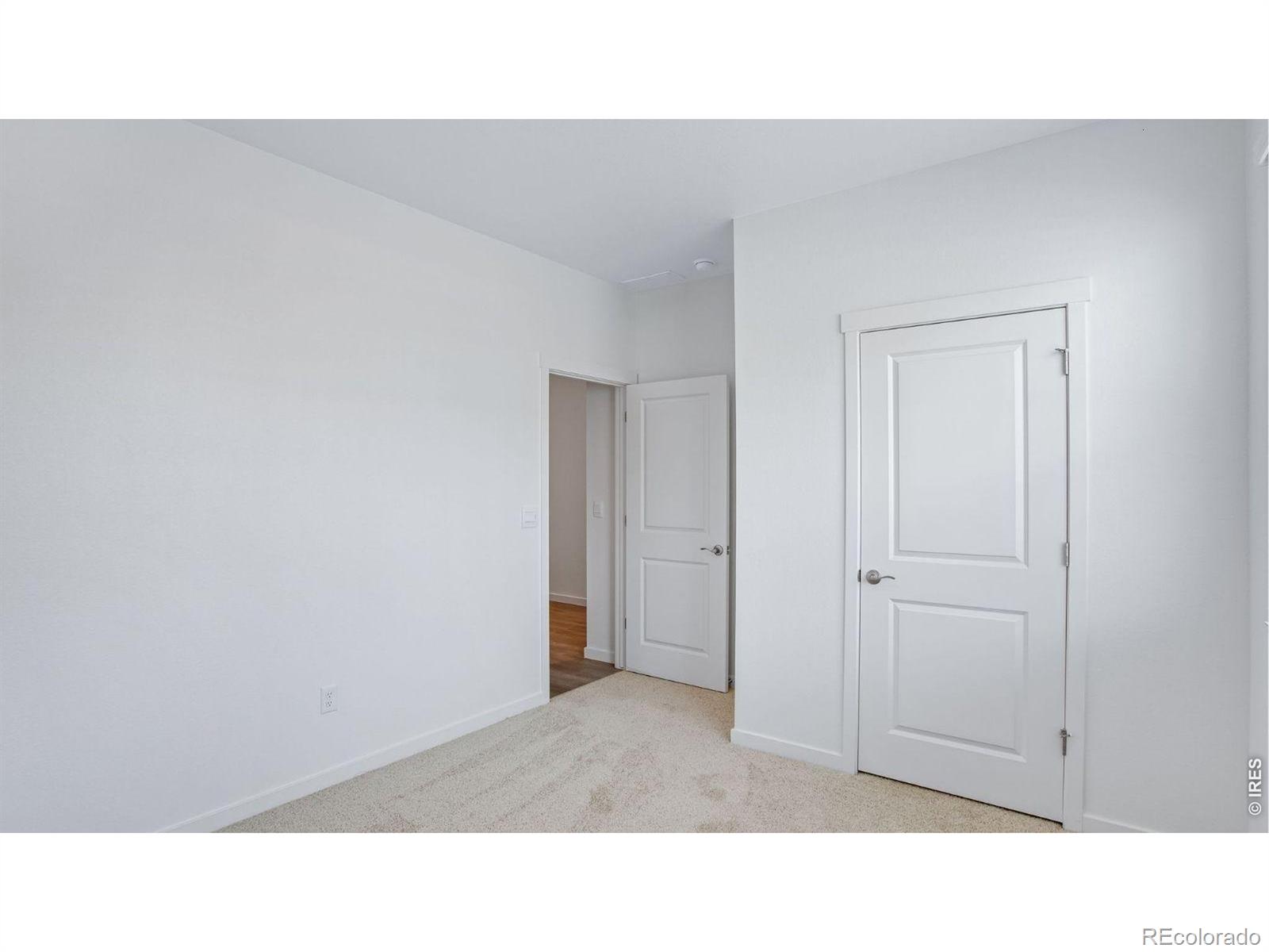 1715 Knobby Pine Drive